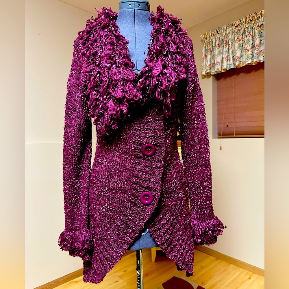 Dressbarn Roz & Ali Burgundy Sweater